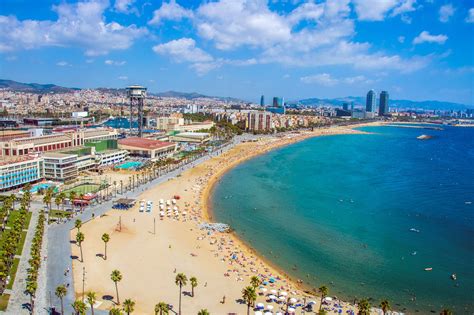 barceloneta beach topless|Enjoy a Barcelona Topless Beach: Its Family Friendly, Too